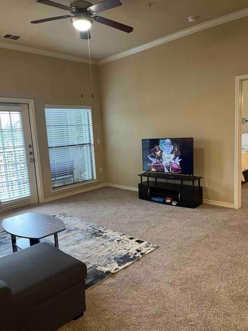 Hill Country Hiatus! Apartment ออสติน ภายนอก รูปภาพ
