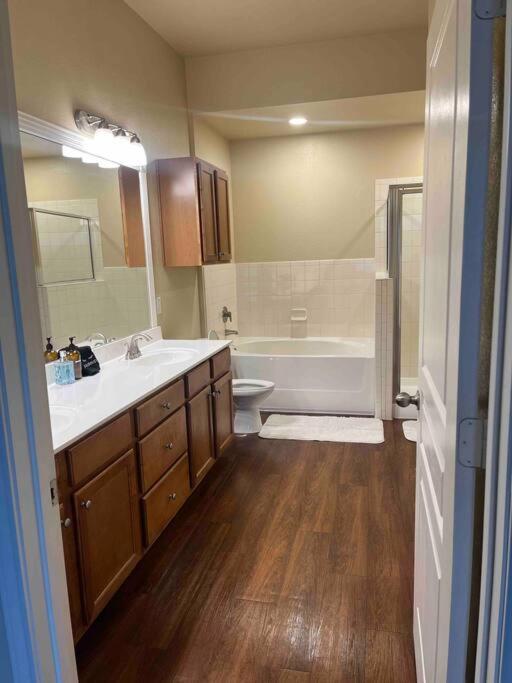 Hill Country Hiatus! Apartment ออสติน ภายนอก รูปภาพ